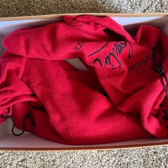 Christian Louboutin Hot Chick Heels - Picture 5 of 8